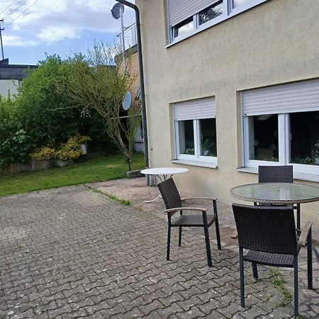 Gemuetliche 2-zimmer-wohnung Mit Top-anbindung Apartment *