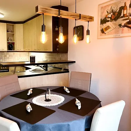 Gemuetliche 2- Zimmer Wohnung Mit Top Anbindung